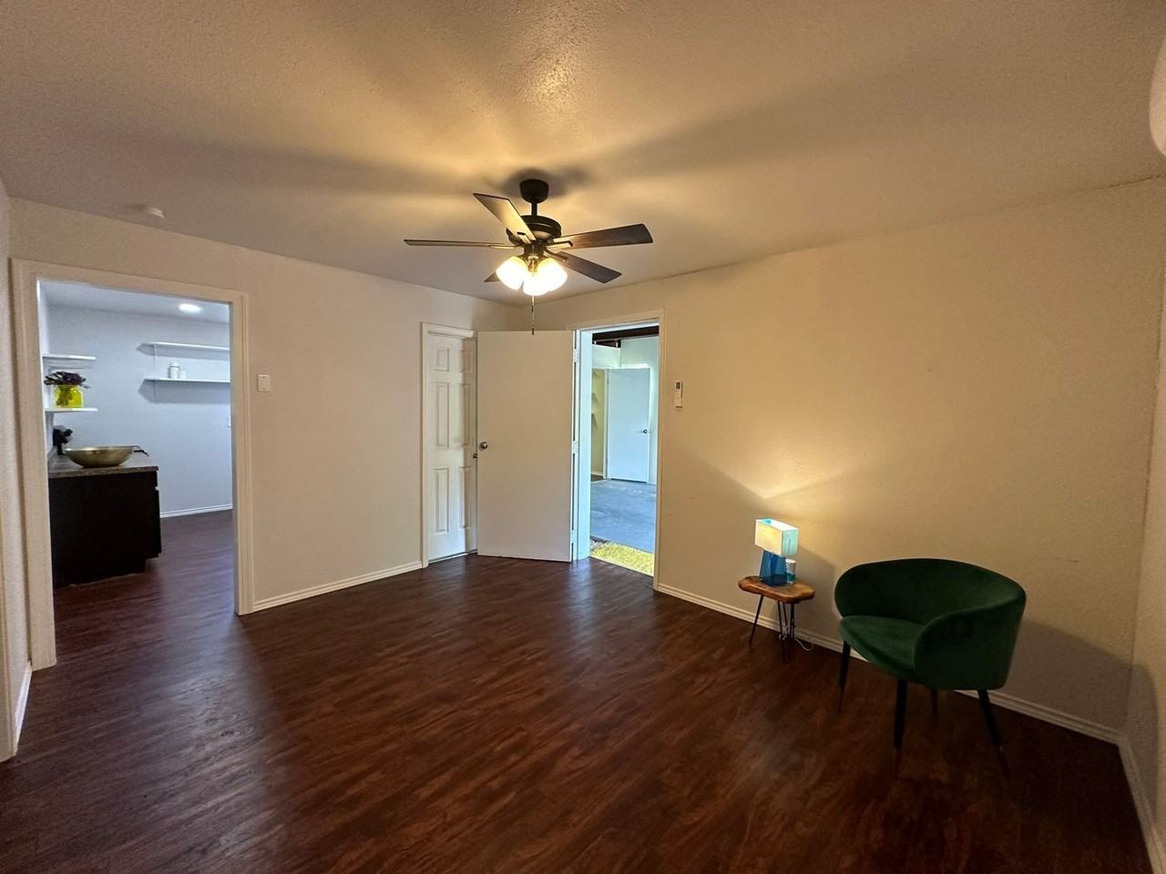 1619 Nolan St #B - Photo 7 of 21