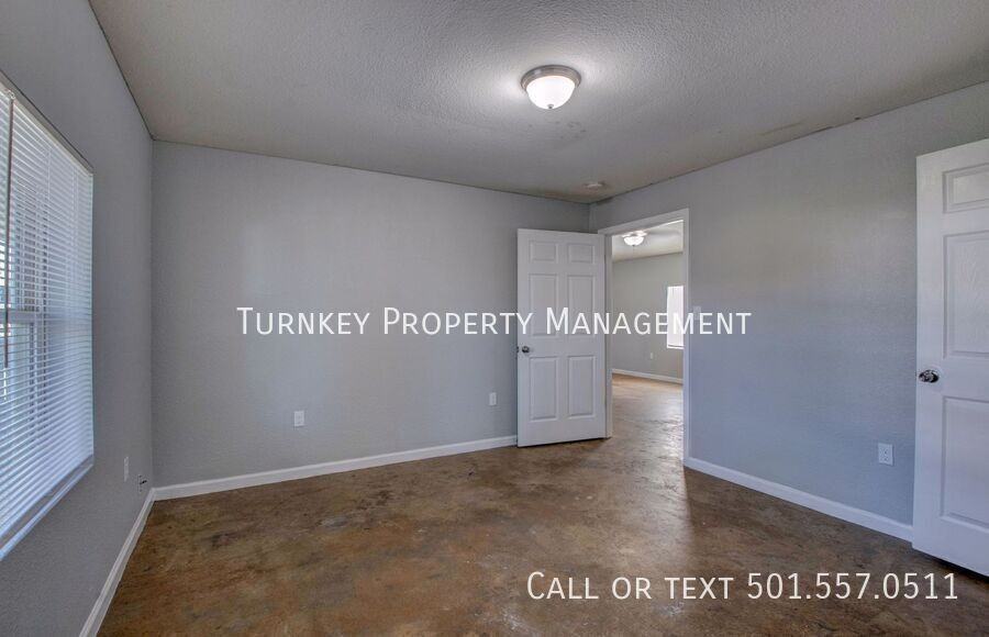 1426 Stanley St #A - Photo 5 of 9