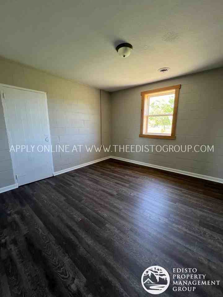 502 Avens Ct - Photo 4 of 21