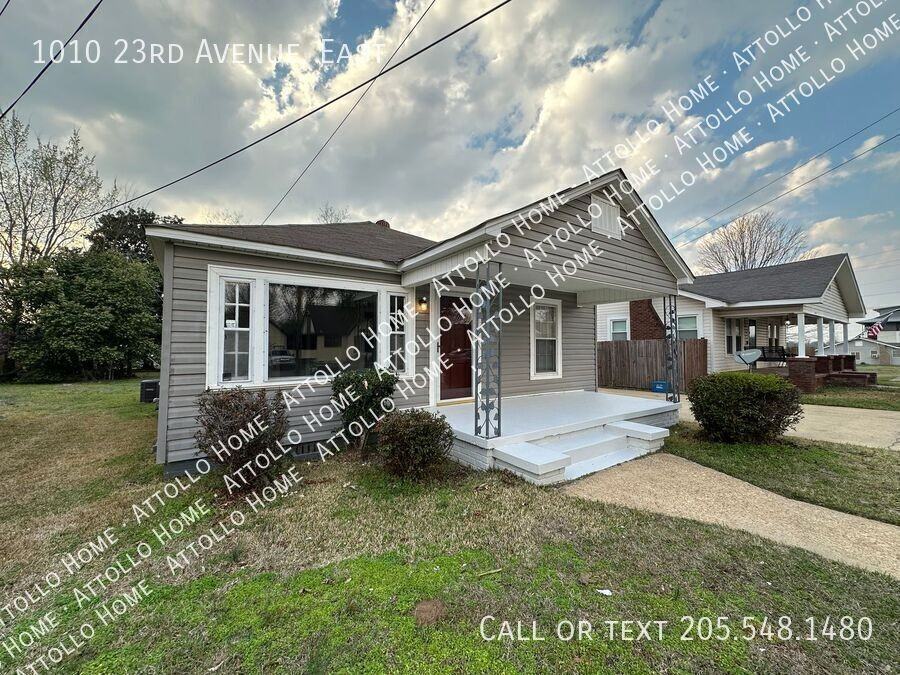 1010 23rd Ave - Photo 2 of 17