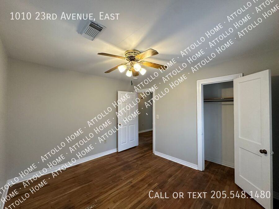 1010 23rd Ave - Photo 6 of 17