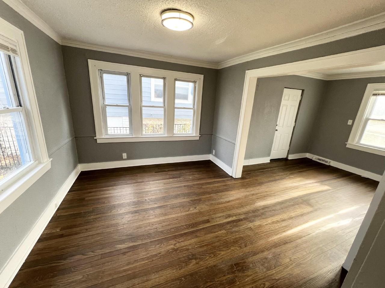 3822 E 68th St - Photo 6 of 16