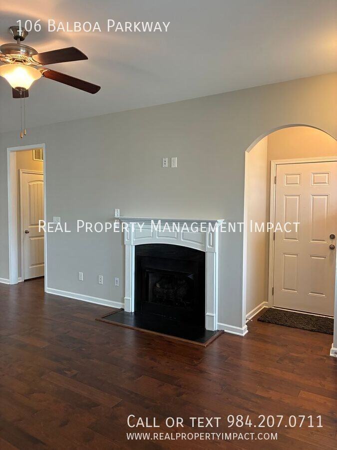 106 Balboa Pkwy - Photo 5 of 24