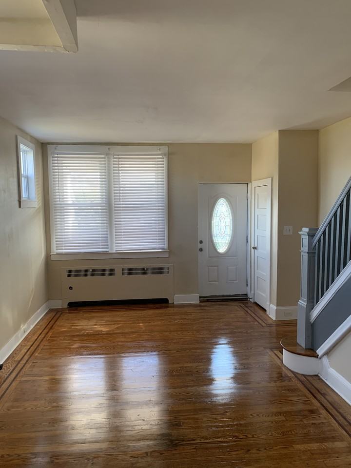 3812 W Cold Spring Ln - Photo 3 of 14