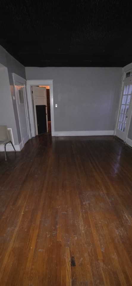 3723 Nortonia Rd - Photo 2 of 7