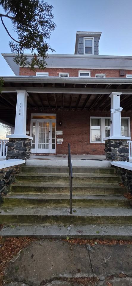 3723 Nortonia Rd - Photo 6 of 7