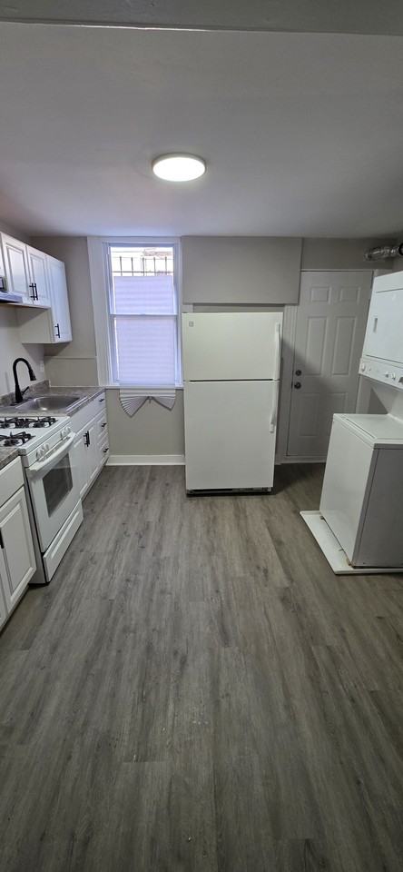 3414 Mount Pleasant Ave - Photo 2 of 9