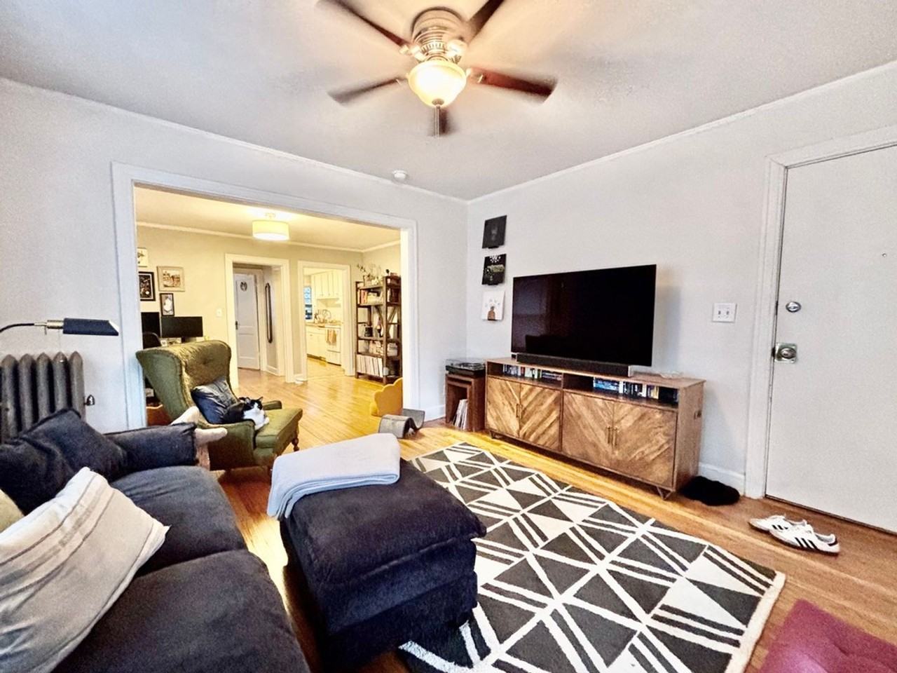 5106 Baltimore Ave - Photo 2 of 12