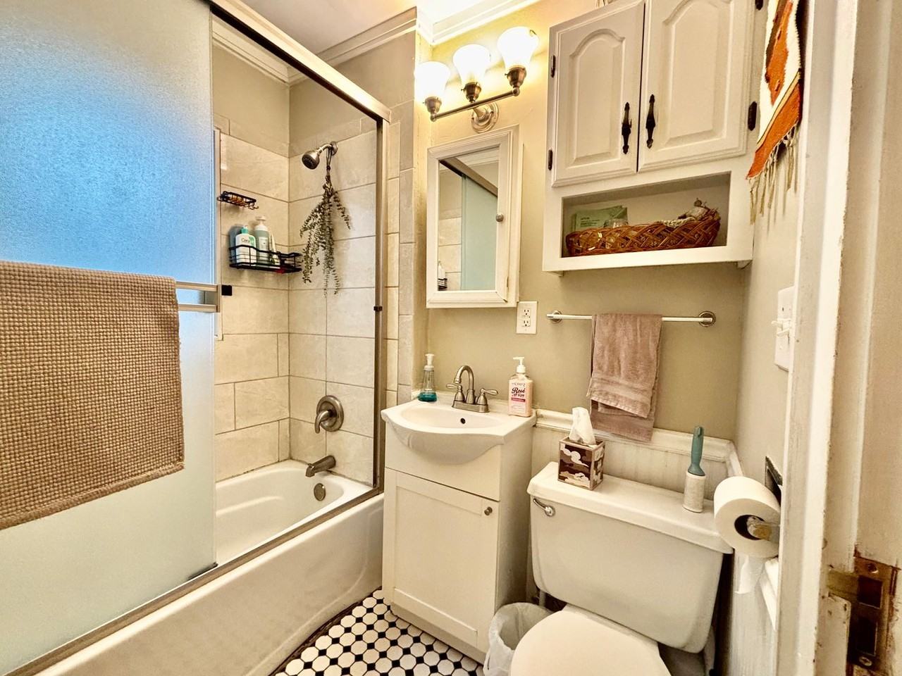 5106 Baltimore Ave - Photo 7 of 12