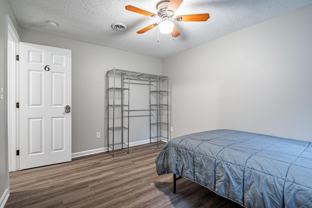 412 Corvair Dr Se - Photo 1 of 1