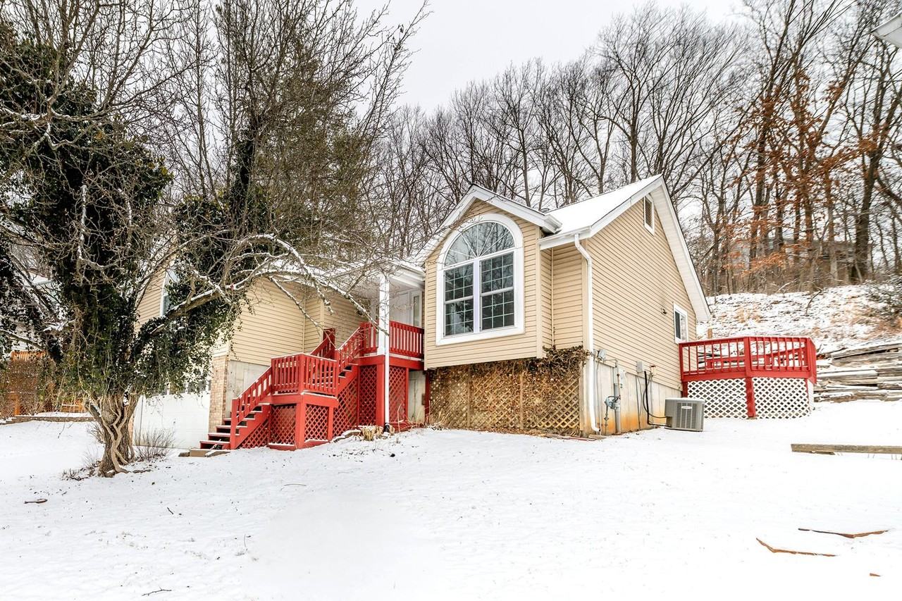 579 Elm Crossing Ct - Photo 3 of 37