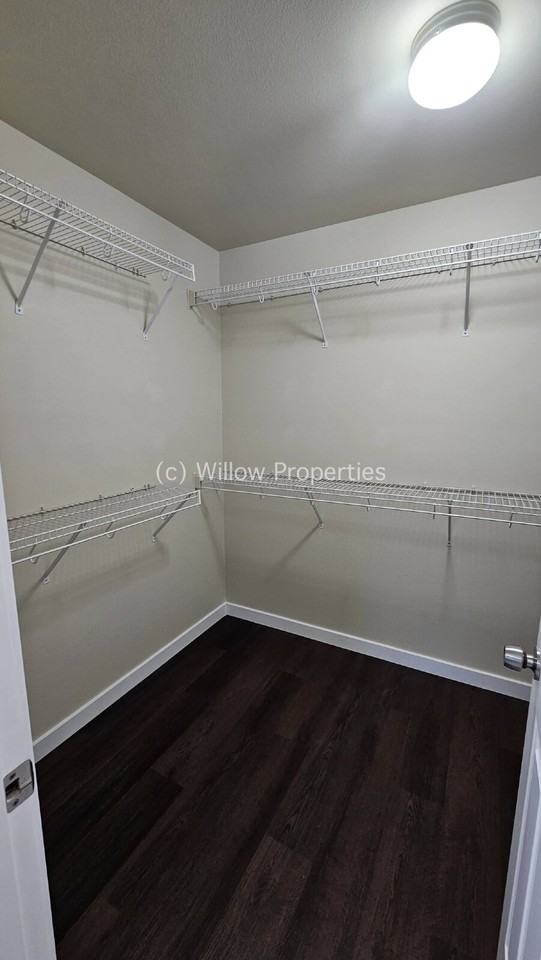 6753 Park St E - Photo 7 of 11