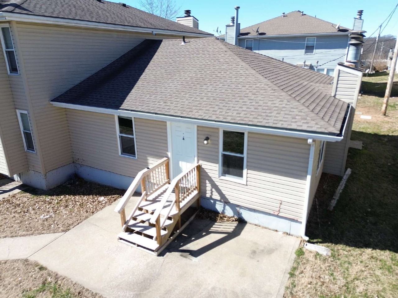 10008 Nw Player Dr Apt A - Photo 4 of 16