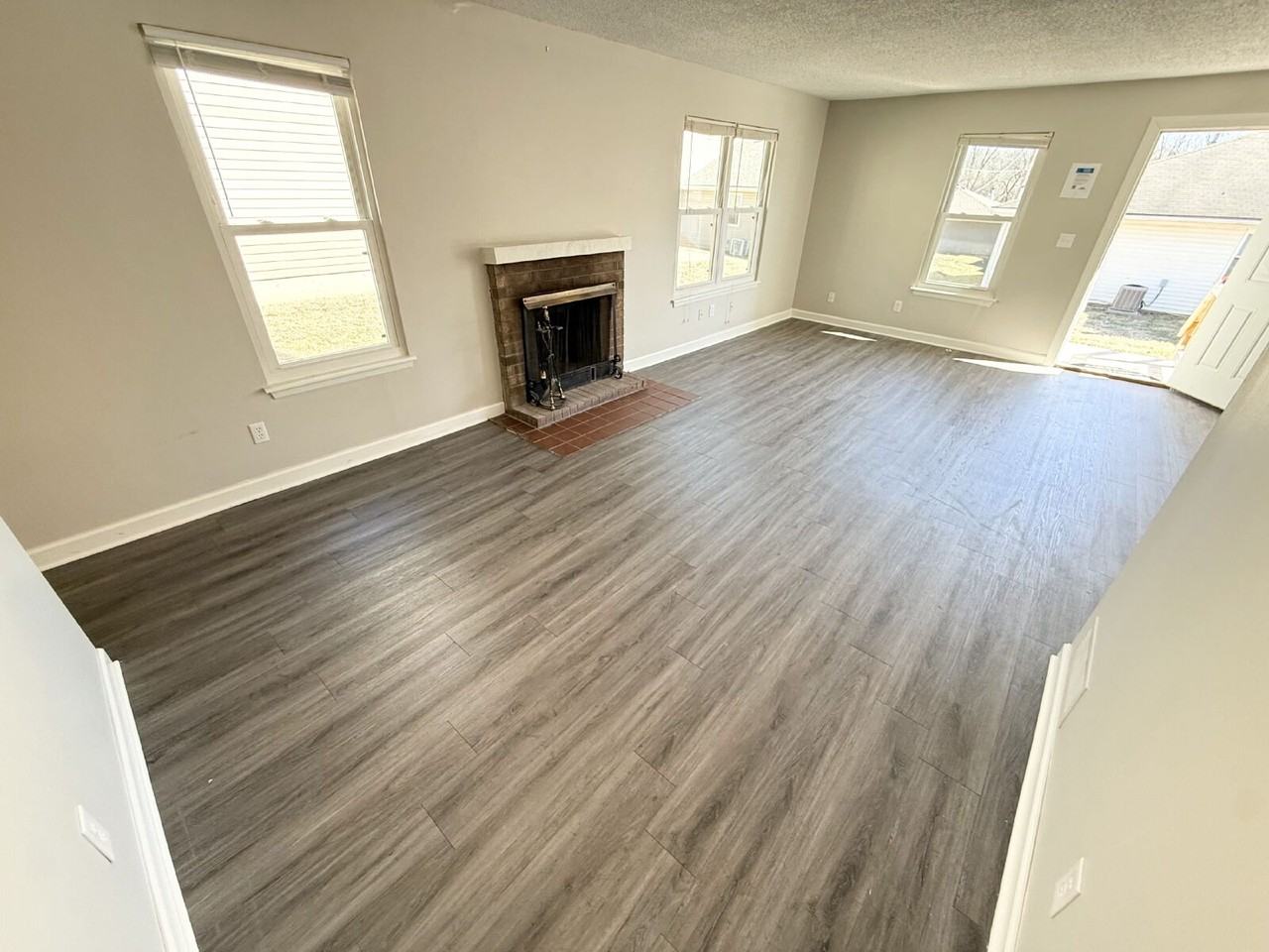 10008 Nw Player Dr Apt A - Photo 7 of 16