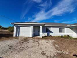 featured image of 1144 Harry Ave S