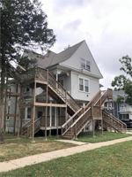 featured image of 702 W Green St