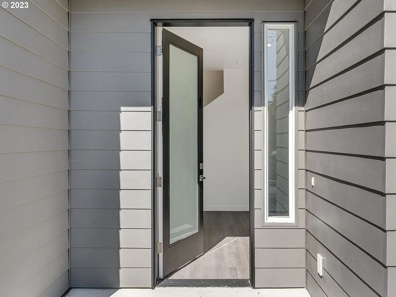 Montana Ave 6 Plex - Photo 3 of 24