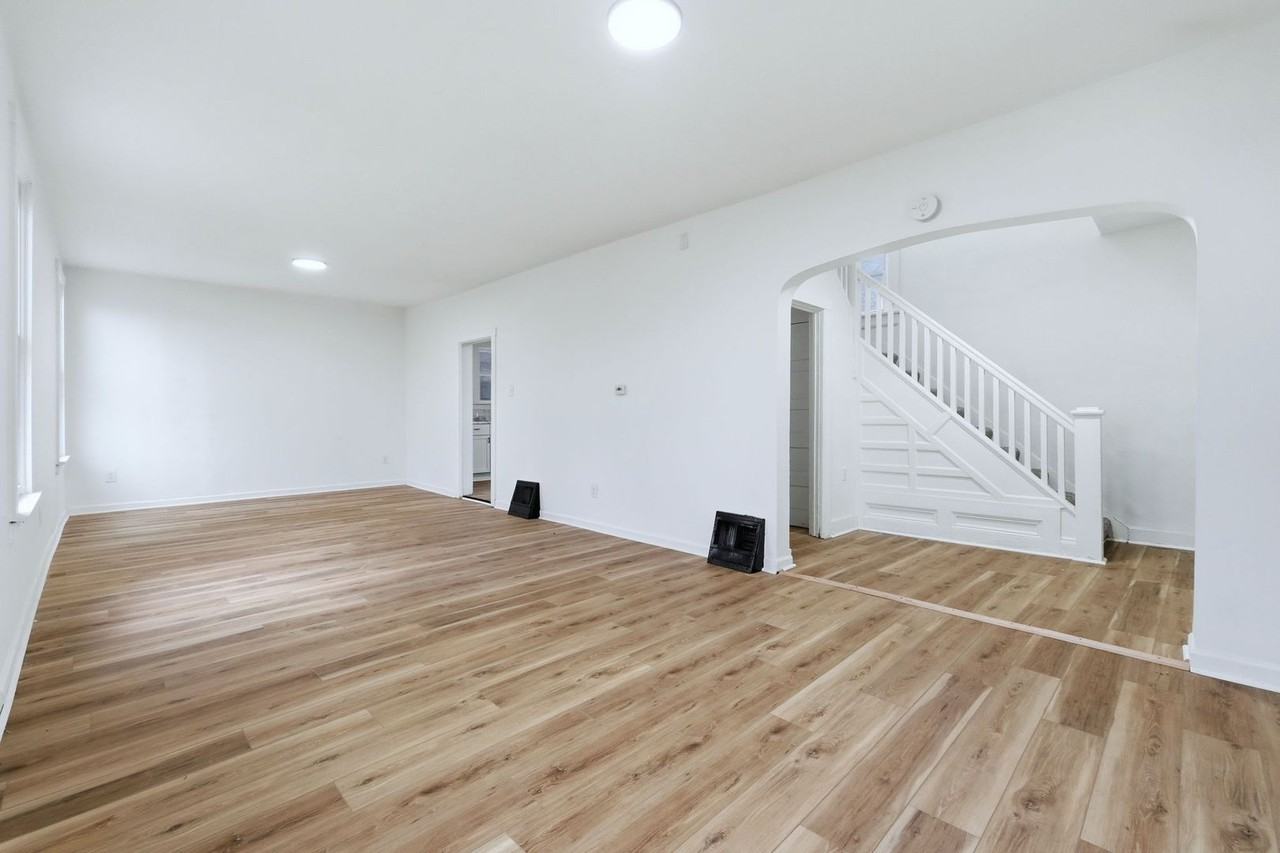 3327 Lafayette St - Photo 4 of 23