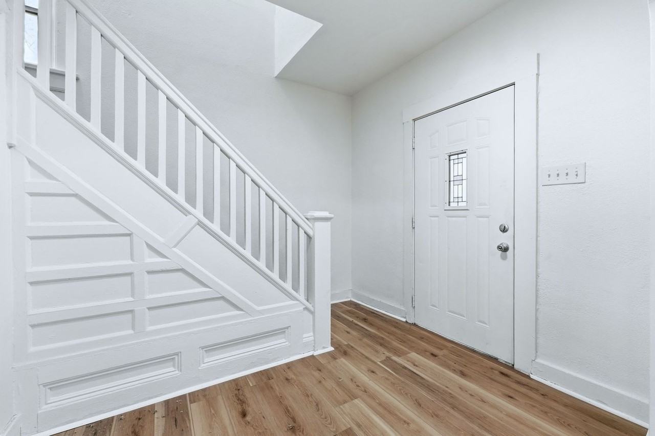 3327 Lafayette St - Photo 5 of 23