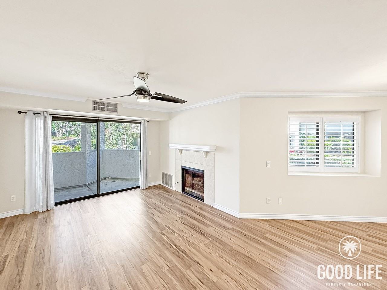 9721 Mesa Springs Way - Photo 2 of 15