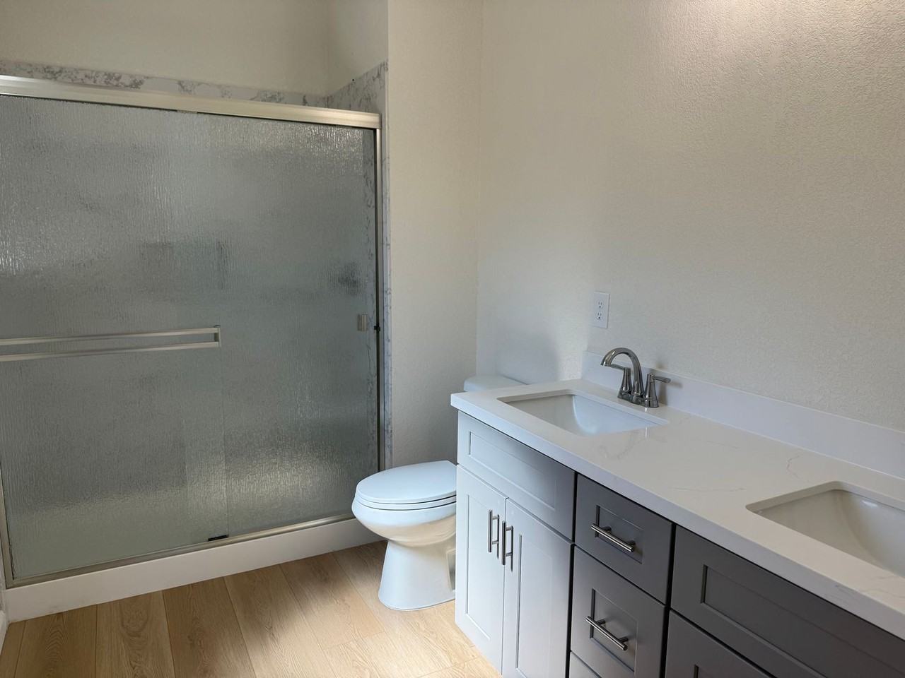 1520-1524 Sorbo St - Photo 2 of 12