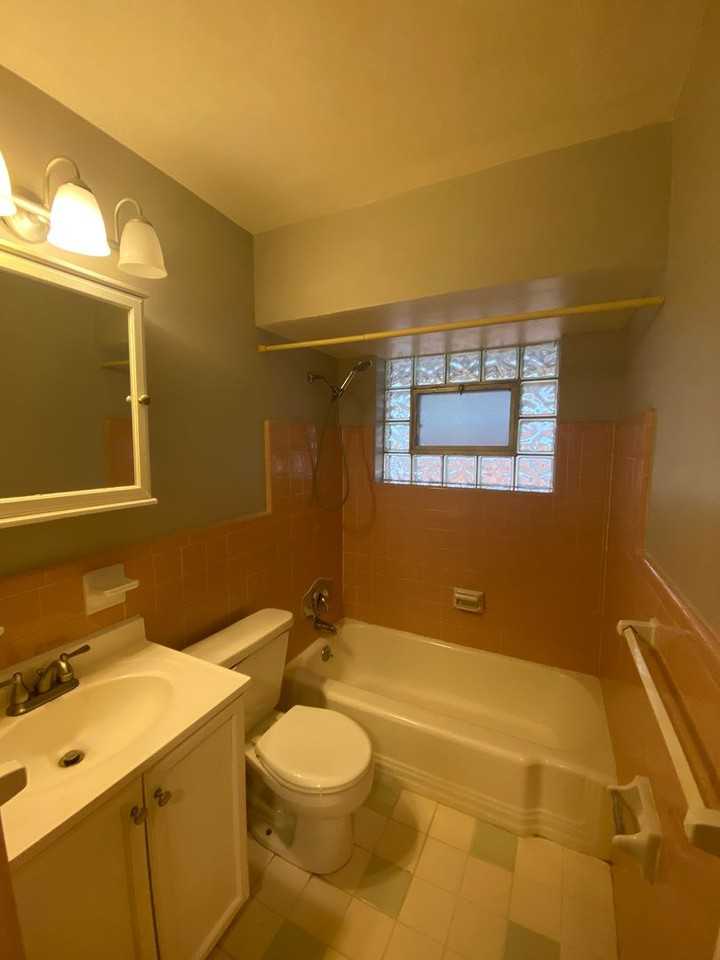 7246 Maeze Ct - Photo 6 of 19