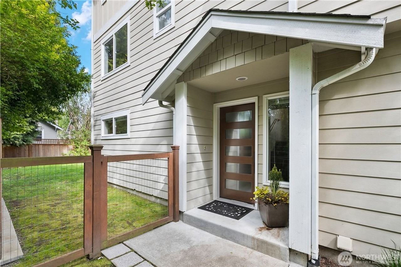 6523 7th Ave Nw - Photo 2 of 31