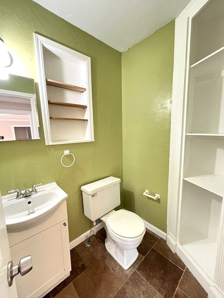 6615 Nw 30th Ter - Photo 4 of 14