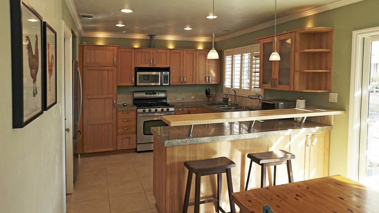 9205 Fenway Rd - Photo 5 of 14