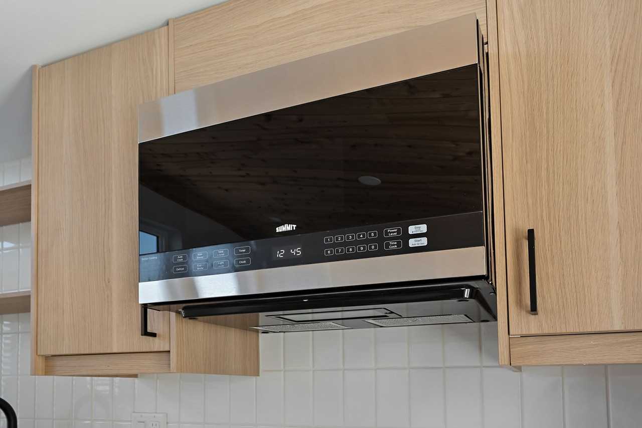 11450 Ne Morris St - Photo 6 of 29