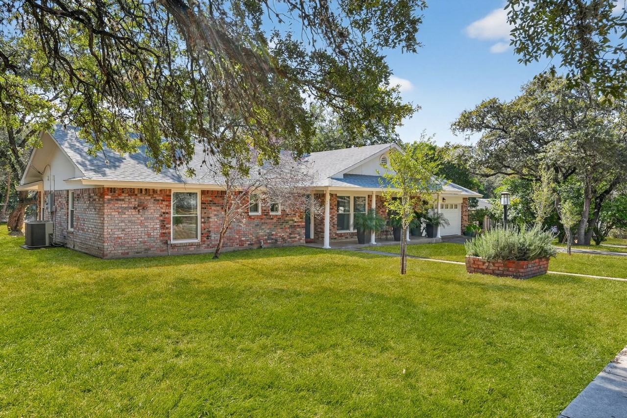 10814 Cedar Elm - Photo 3 of 33