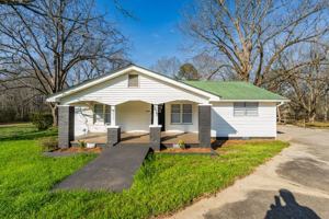 featured image of 2415 County Road 28