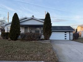 featured image of 3415 Collegiate Ct