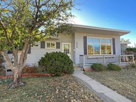 featured image of 3929 Mariposa St