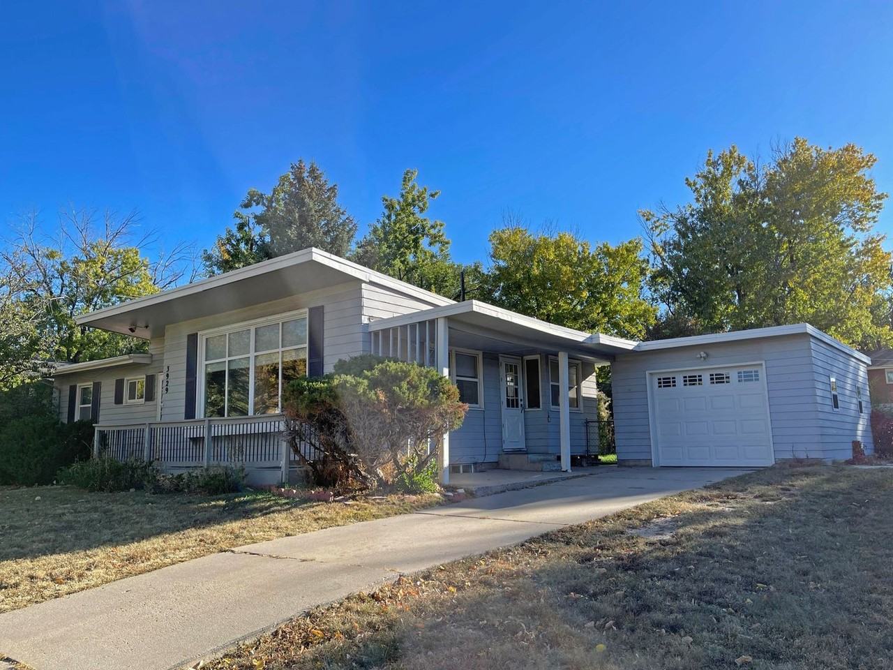 3929 Mariposa St - Photo 2 of 30