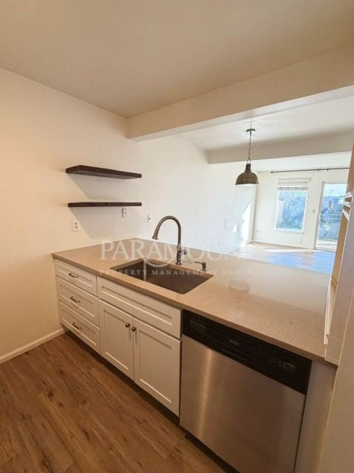 155 155 NE Myreboe St - 155 NE Myreboe St - Photo 6 of 16