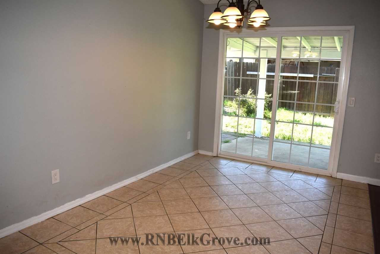 7572 El Terraza Dr - Photo 7 of 18