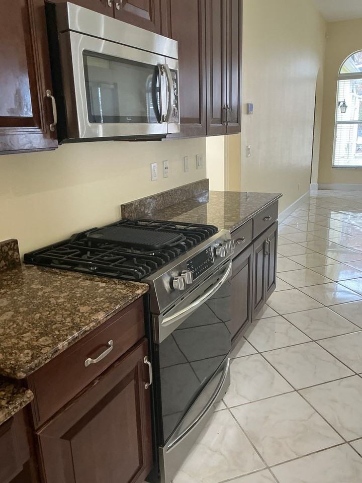 2849 Se Buccaneer Cir - Photo 6 of 28