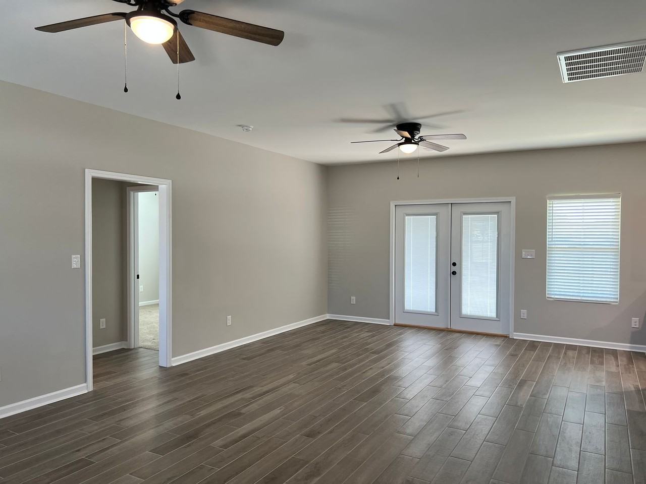 99 Azalea Ave - Photo 3 of 33
