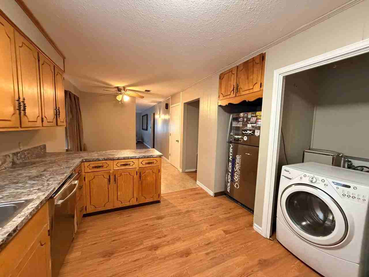 906 N Boston Ave - Photo 4 of 15