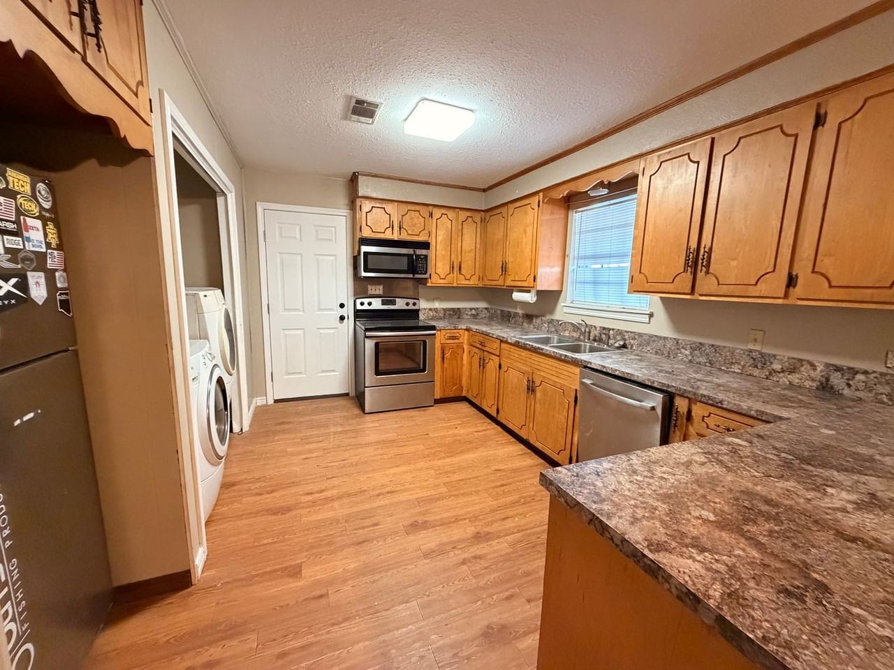 906 N Boston Ave - Photo 5 of 15