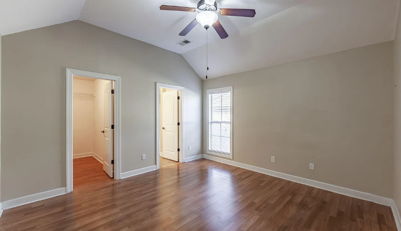 16 Birch Hollow Ln - Photo 7 of 13