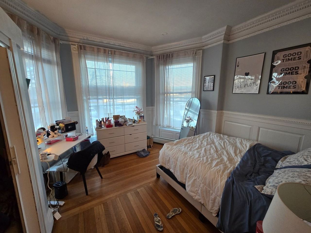 11 Bay State Rd - Photo 7 of 9