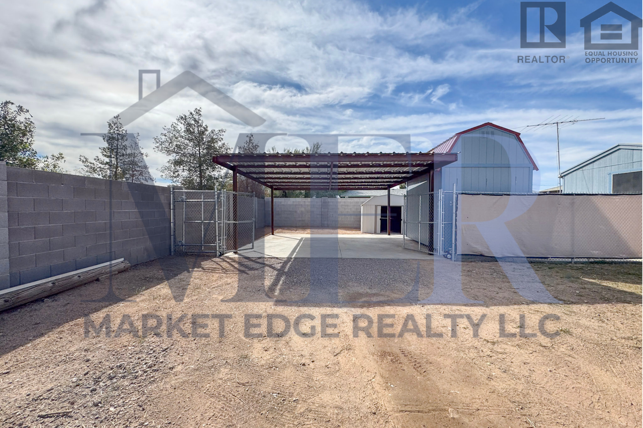 2875 W Foothill St - Photo 6 of 47