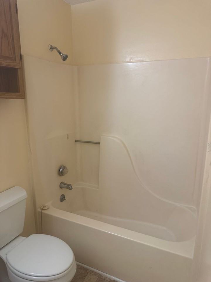 5627 Hornaday Rd - Photo 5 of 9