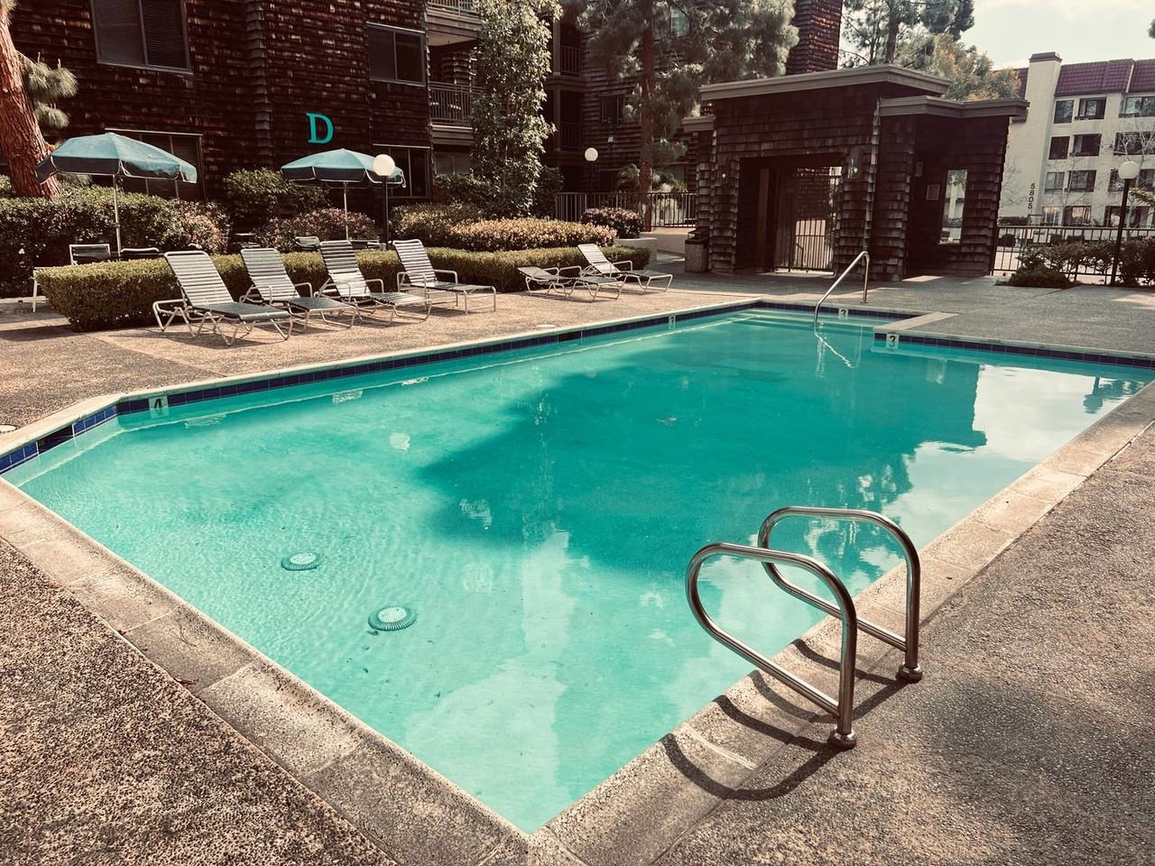 5790 Friars Rd - Photo 4 of 24