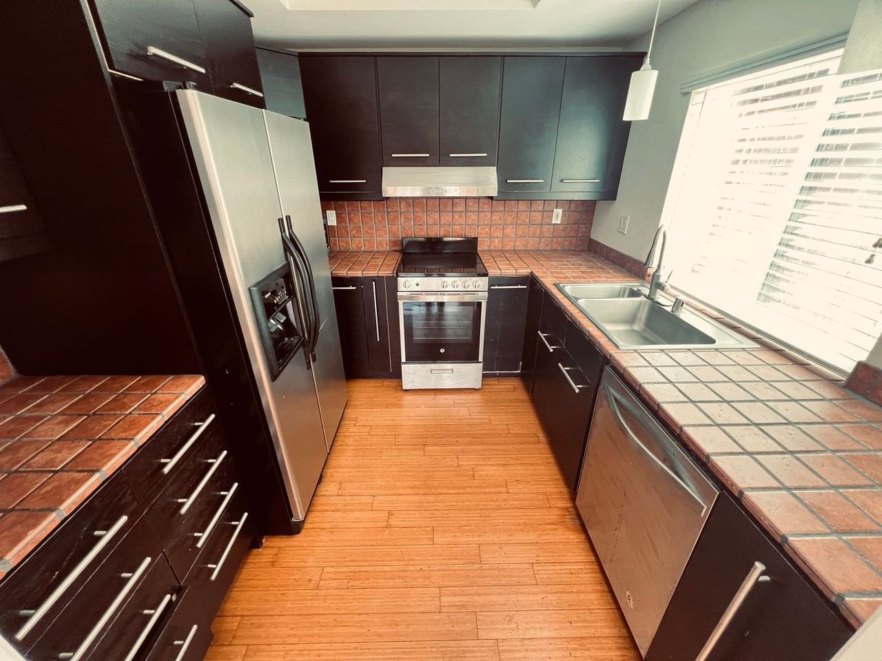 5790 Friars Rd - Photo 6 of 24