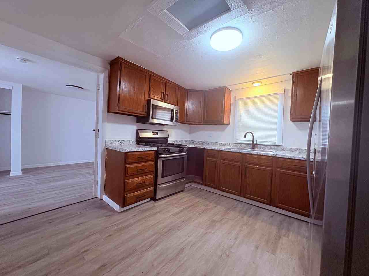 2944 N 58th St - Photo 4 of 13