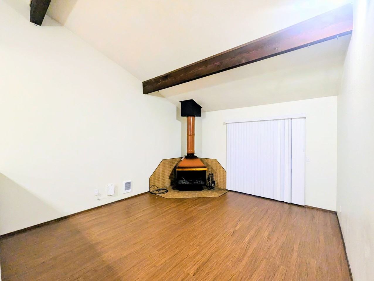 233 Dorn Ave #1 - Photo 5 of 14