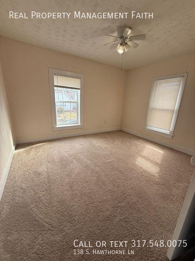 138 S Hawthorne Ln - Photo 6 of 18